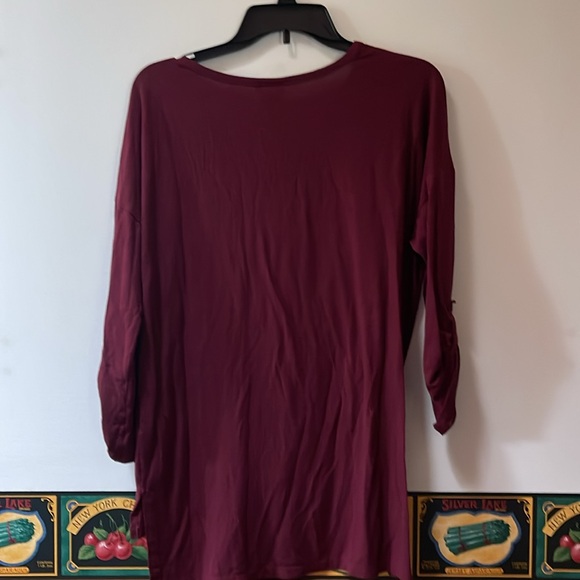 Women’s Maroon Three Quarter Sleeve Top - Picture 2 of 2